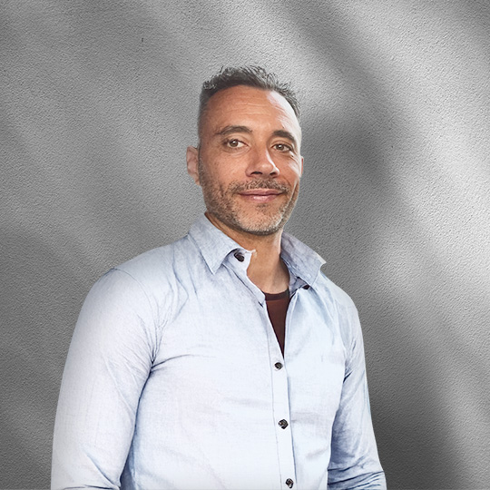 Enrico Casadio, socio Nexxta, in camicia azzurra