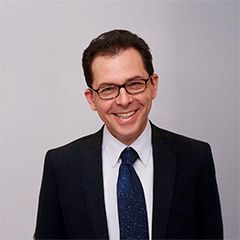 Dr. Nicola De Robertis